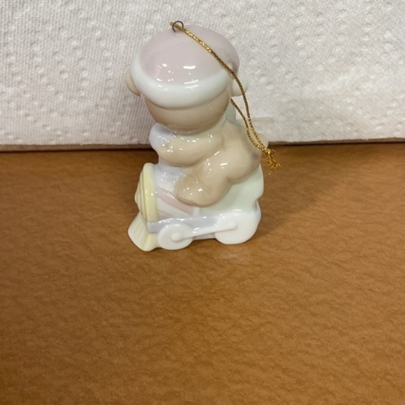 Precious moments bear on train Christmas ornament - Picture 3 of 3